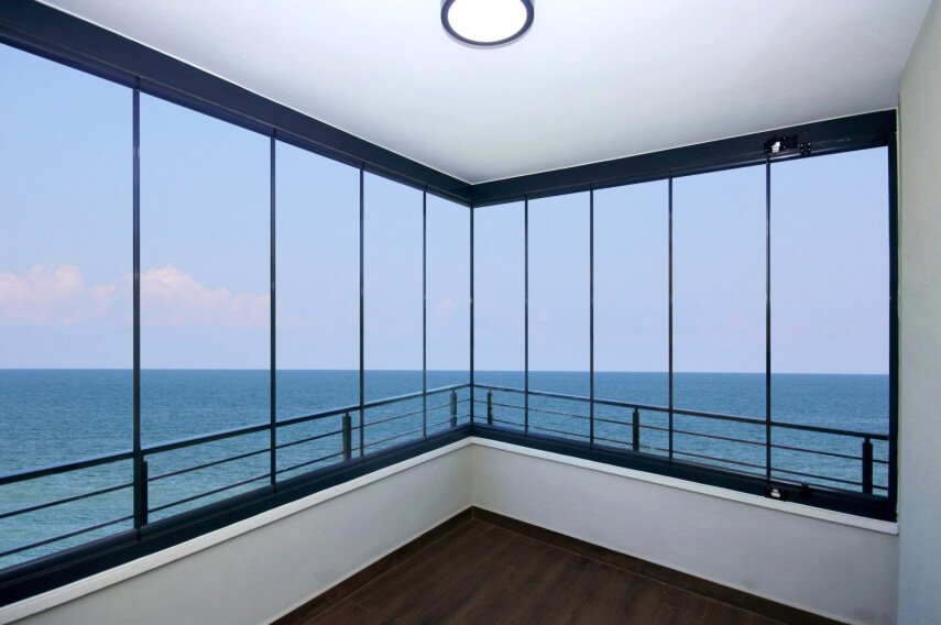 Katlanır Cam Balkon (8mm)